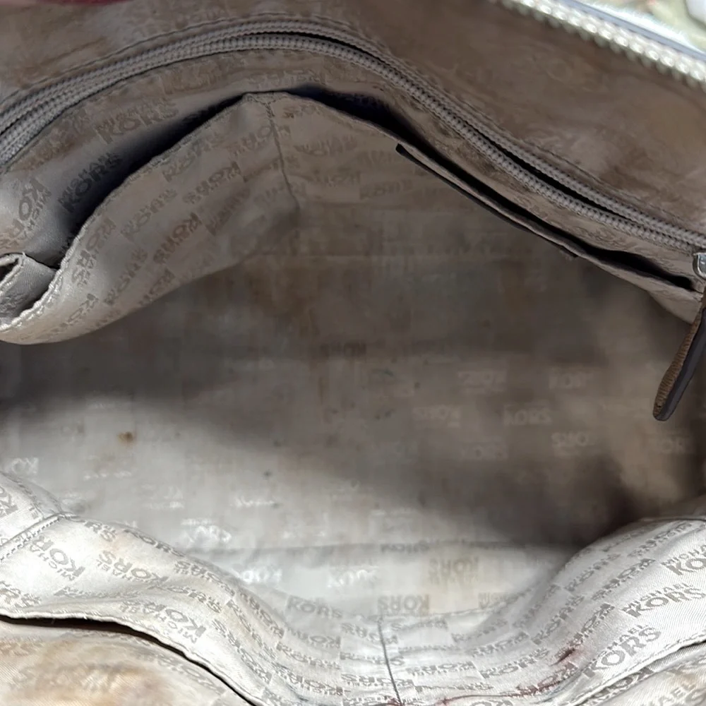 MICHAEL MICHAEL KORS Veronica Medium Saffiano Leather Dome Satchel
